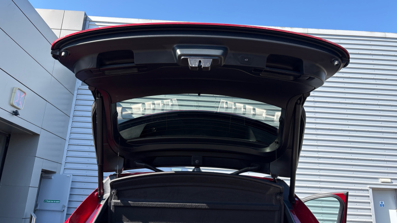 Jaguar F-Pace 2.0 D200 R-Dynamic SE Black 5dr Auto AWD Diesel Estate